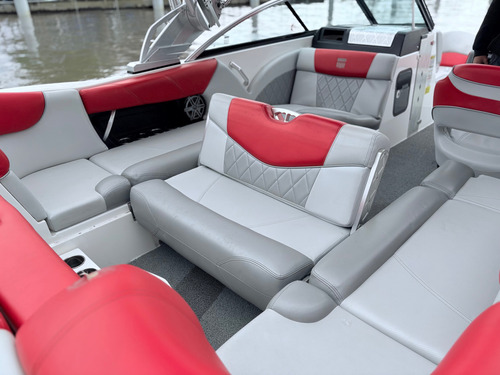 Lancha Para Wakeboard, Wakesurf Y Wakefoil Mastercraft X23