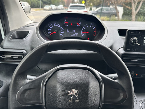 Peugeot Partner 2022