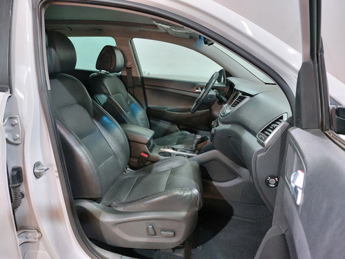 Hyundai Tucson 2.0 Limited Tech Navi At