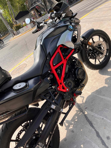 Imagen 2 de 7 de Bmw Gs700