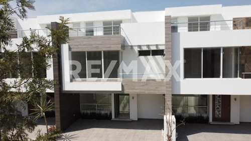 Venta De Casas En Paseos De Morillotla