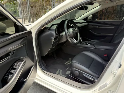 Mazda 3 2.0 Touring At Hibrido Ligero - Mhev