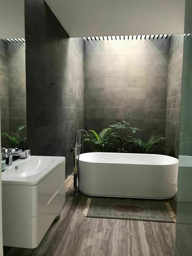 Casa De Ensueño En Venta En Villas Del Mesón