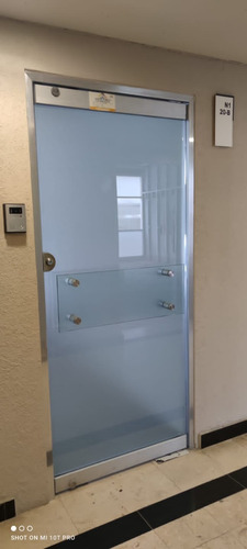 Imagen 4 de 23 de Oficina En Venta Remodelada En C.c Parque Cerro Verde Precio A Consultar