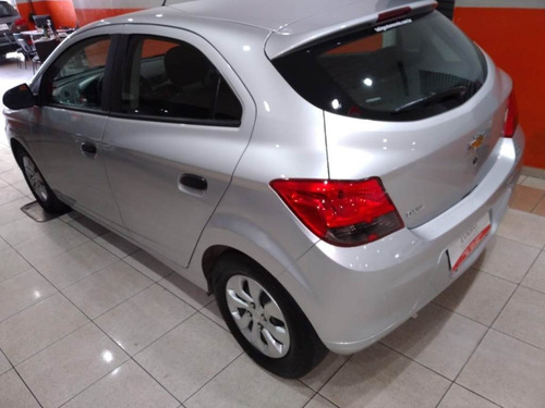 Imagem 3 de 9 de Chevrolet Onix 1.0 Joy