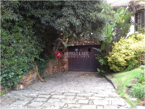 Casa En Zona De Playa Brava Y Aidy Grill- Ref: 5328