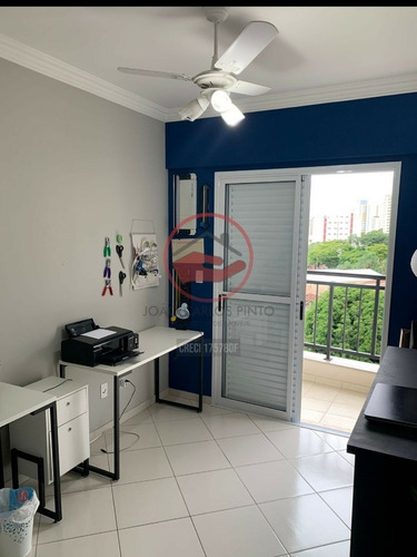 Imagem 16 de 21 de Alugo Ótimo Apartamento 3 Dormitórios Com Piscina Centro