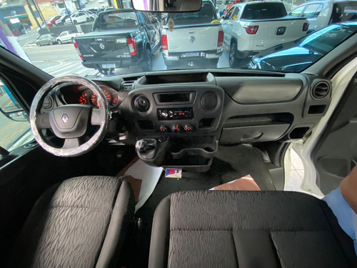 Renault Master chasis 2.3 L1H1 2P