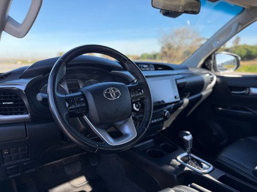 Toyota Hilux 2.8 Tdi Cd Srv Plus 4X4 At Tss