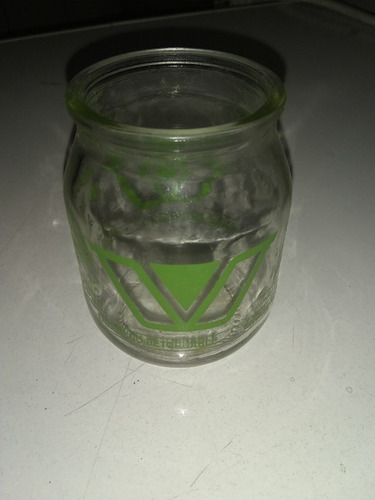 Envase De Yogur De Vidrio La Vascongada,antiguo De 200 Cm (Usado)