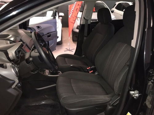 Imagen 4 de 8 de Chevrolet Sonic Lt 1.6 2013