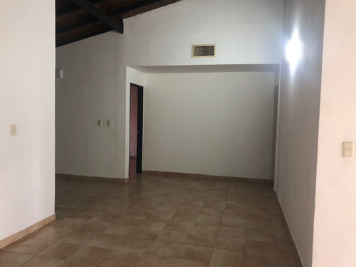 Imagen 5 de 15 de Se Alquila Casa Urb Bosque De La Laguna, Tipuro Al01-1377zn-lfeb