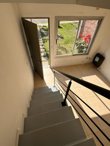 Venta Duplex 3 Ambientes Con Jardin Y Cochera