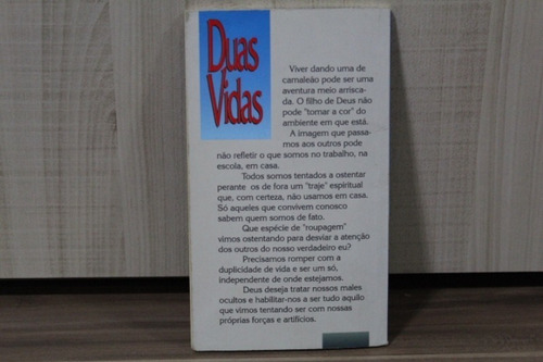 Livro Duas Vidas (achados E Descobertas) (Usado)