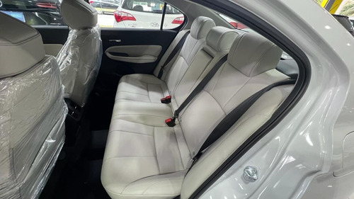 Imagem 5 de 8 de Honda City 1.5 I-vtec Touring