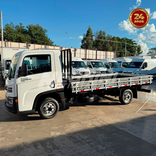 Vw Express Drc 4x2 Completo Carroceria - 63.212 Km Originais
