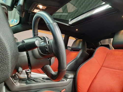 Imagen 14 de 15 de Dodge Challenger 2019 3.7 3.6 Dual Stripes At