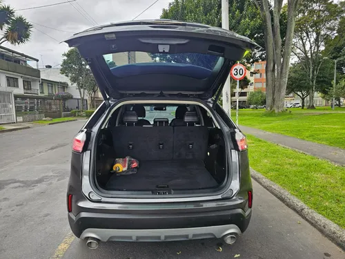 Ford Edge 2.0 Titanium