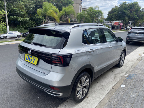 Volkswagen T-Cross 1.4 250 TSI TOTAL FLEX HIGHLINE AUTOMÁTICO