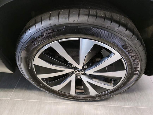Volkswagen Taos 1.4 250 TSI TOTAL FLEX HIGHLINE AUTOMÁTICO