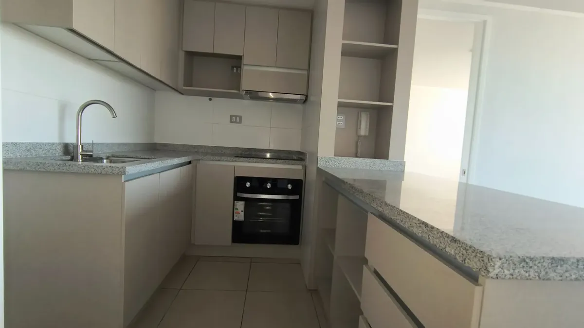 Imagen 2 de 13 de Arriendo Dp 2 Habitaciones 2 Baños - Ñuñoa