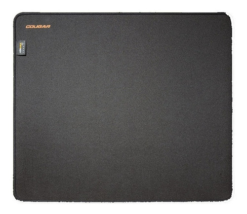 Mouse Pad Gamer Cougar 45x40 Superficie Suave E Impermeable