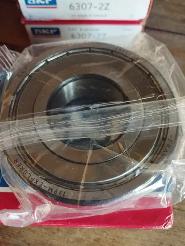 Rodamiento 6307-zz. Skf.