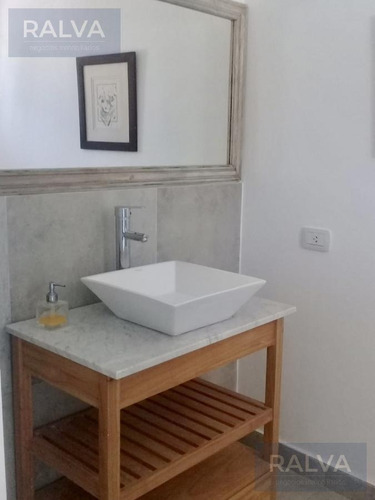 Imagen 6 de 19 de Casa Con Piscina - El Canton - Islas