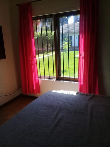 Imagen 13 de 19 de Chalet En Venta 4 Ambientes