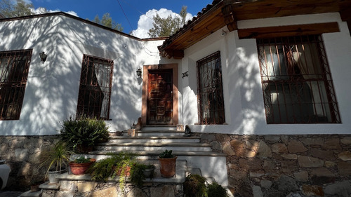 Casa En Venta En Fraccionamiento Presa De Los Santos En Guan