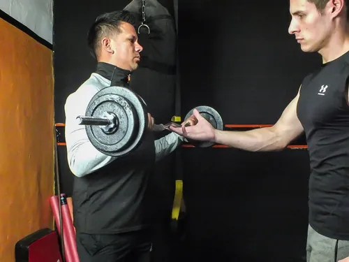 Personal Trainer - Entrenador Personal Con Gimnasio Propio