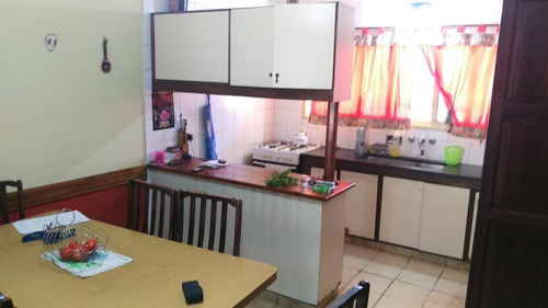 Amplio Chalet, 5 Ambientes, La Matanza, Villa Luzuriaga