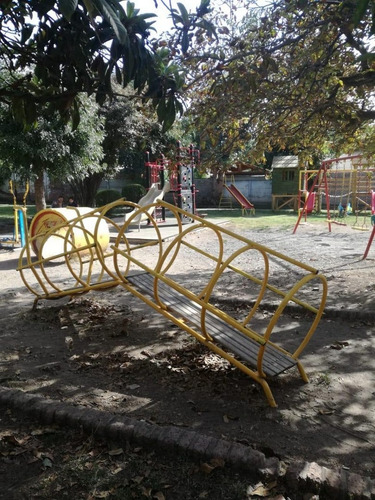 La Florida, Vendo Casa De Dos Pisos Emplazada En 110 Mts2...