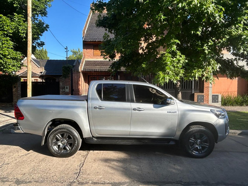 Toyota Hilux Pick-up 2.8 Cd Srv 177cv 4x2 At