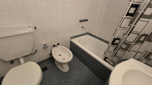 3 Ambientes En Alquiler 1er Piso Al Fte, Uriarte 2100, Palermo