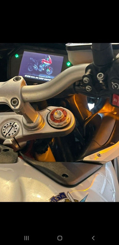 Imagen 7 de 10 de Ducati Hyperstrada