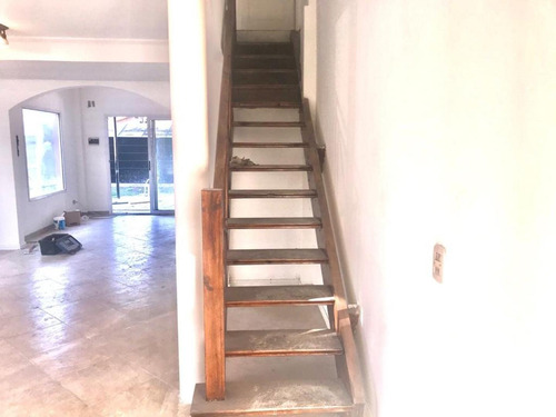 Imagen 6 de 30 de Venta De Casa En Dos Plantas En Barrio Cerrado Sin Expensas