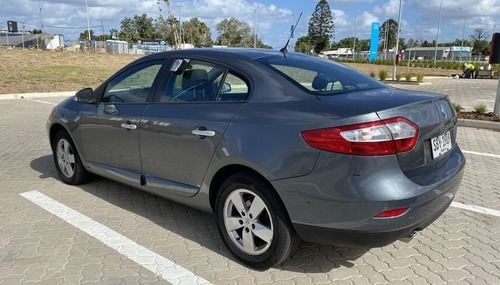 Renault Fluence Privilege 2.0 2014