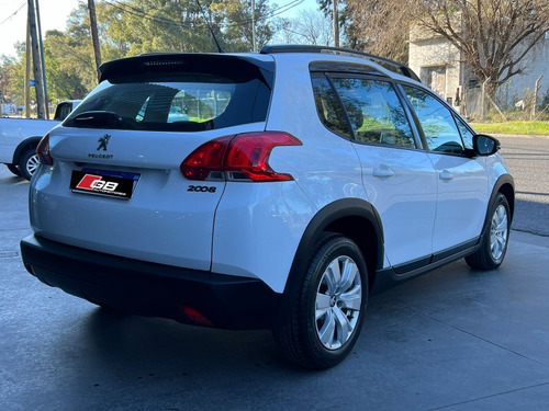 Peugeot 2008 1.6 Allure am20
