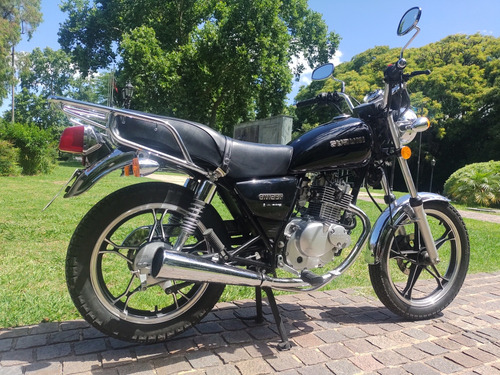 Suzuki Gn 125