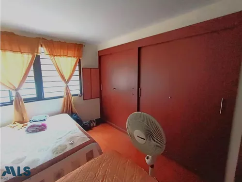 Buen Acceso Con Buena Iluminación(mls#247571)