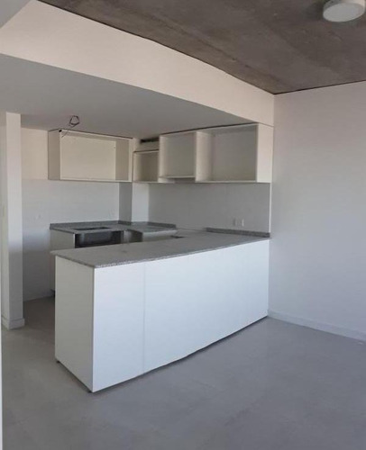 Imagen 3 de 7 de Departamento A Estrenar.venta, Apto Turístico. Vista Al Lago
