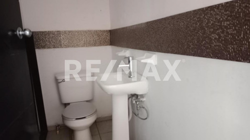 Imagen 14 de 29 de Casa En Renta En Barrio De Analco - (2)