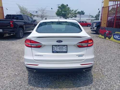 Ford Fusion 2.0 Titanium At