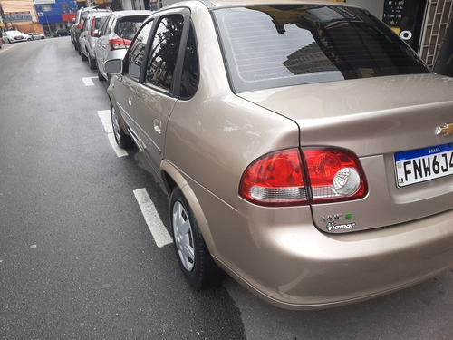 Imagem 6 de 14 de Chevrolet Classic 2014 1.0 Ls Flex Power 4p