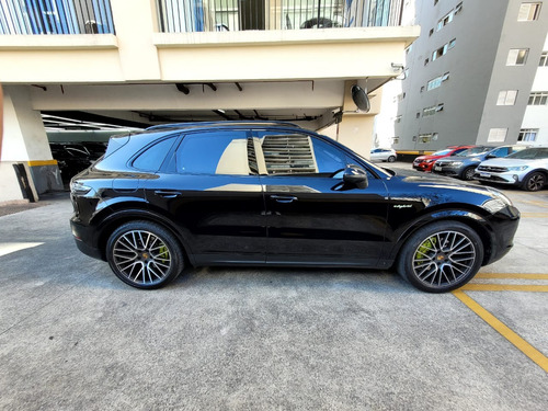Porsche Cayenne 3.0 V6 E-HYBRID AWD TIPTRONIC S