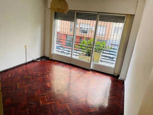 Apartamento En Alquiler De 2 Dormitorios En Cordón