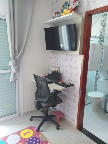 Imagem 12 de 15 de Sobrado De Fino Acabamento Em Local Privilegiado Em Condomínio Fechado - 21