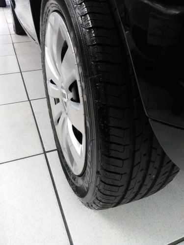 Volkswagen Fox 2010 1.0 Vht Trend Total Flex 5p 1543 Mm