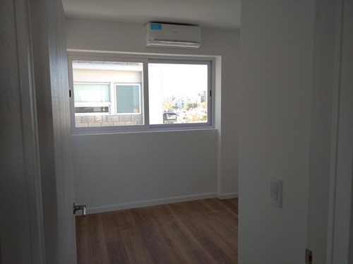 Departamento De 3 Ambientes En Nuevo Emprendimiento - Balcon - Cochera - Parque Chas